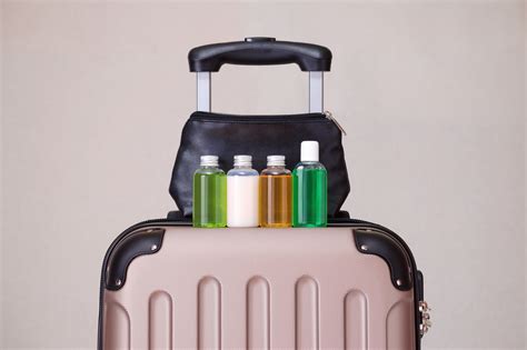 parfum koffer flugzeug